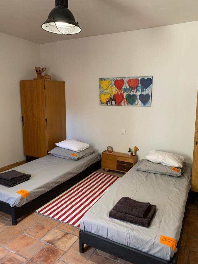 Mas Carita Bed & Breakfast Cabannes Dış mekan fotoğraf