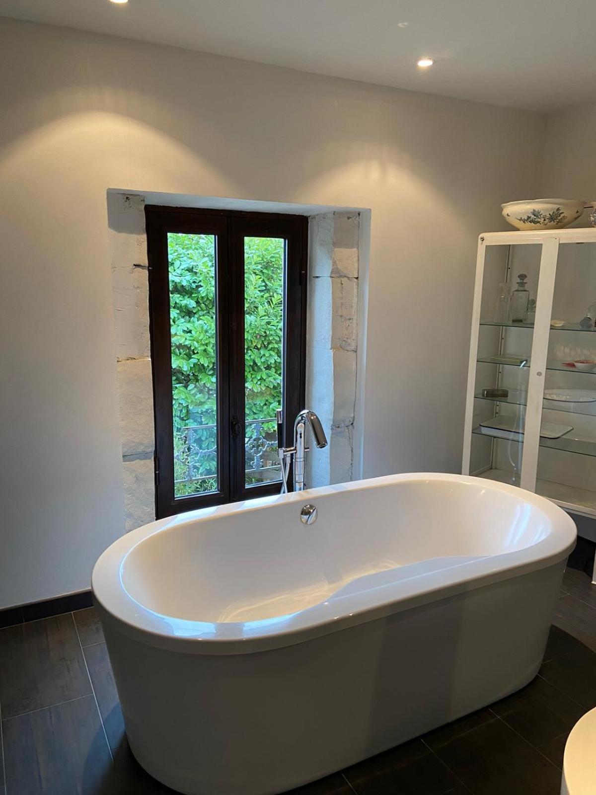 Mas Carita Bed & Breakfast Cabannes Dış mekan fotoğraf